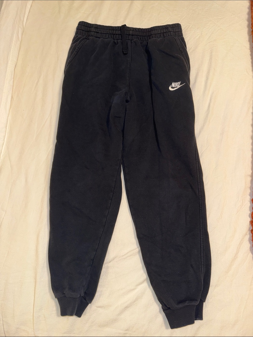 Nike Kids Black Fleece Jogger Pants